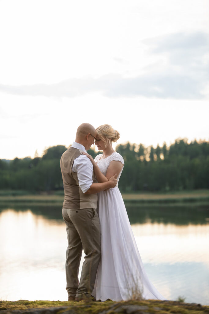 Häämuotokuvaus miljöössä, muotokuvaus, hääkuvaus, miljöökuvaus, valokuvaus, Jaana Loikkanen, Mamma J